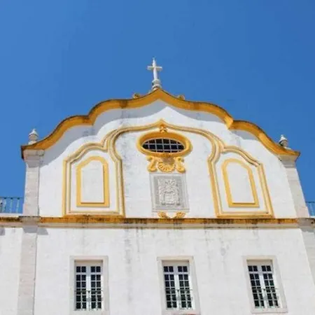 Sunhome Em Vendégház