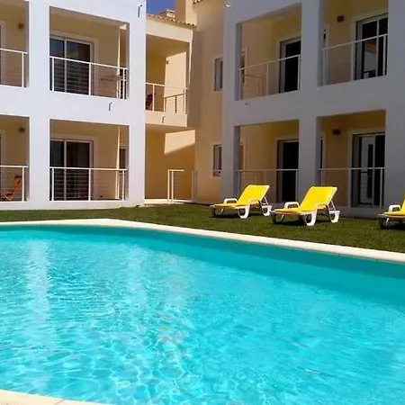 בית הארחה Sunhome Em פורטימאו