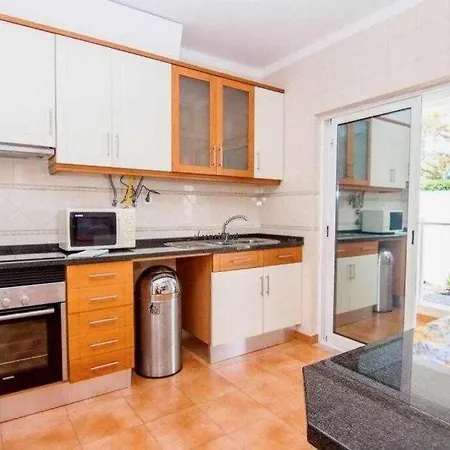Sunhome Em בית הארחה