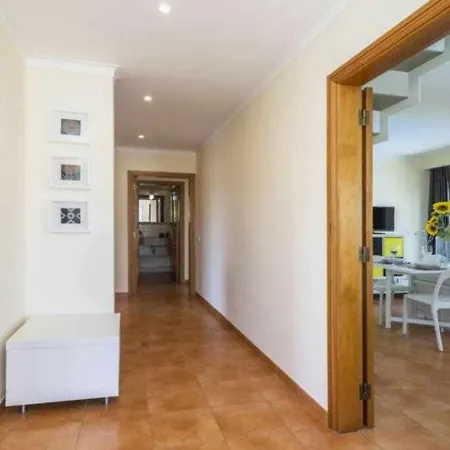 Sunhome Em בית הארחה *