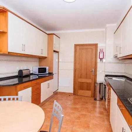 בית הארחה Sunhome Em *