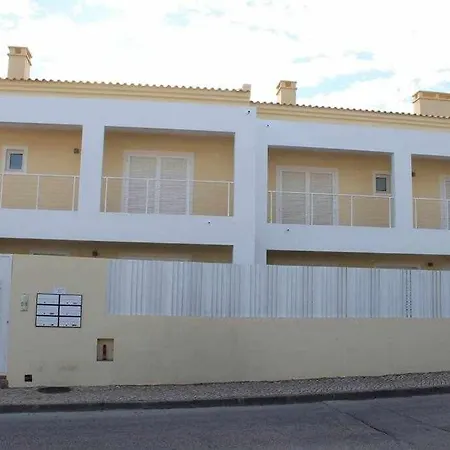 Sunhome Em בית הארחה פורטימאו