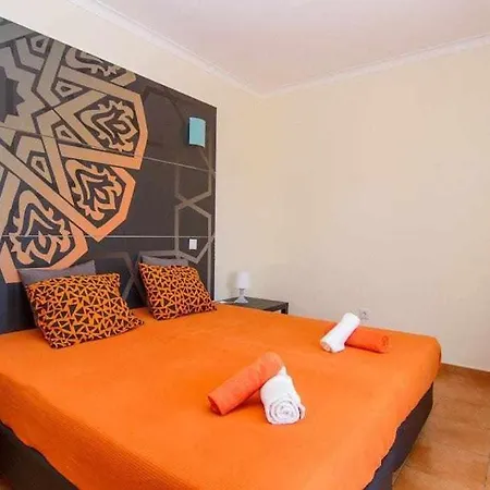 Sunhome Em בית הארחה